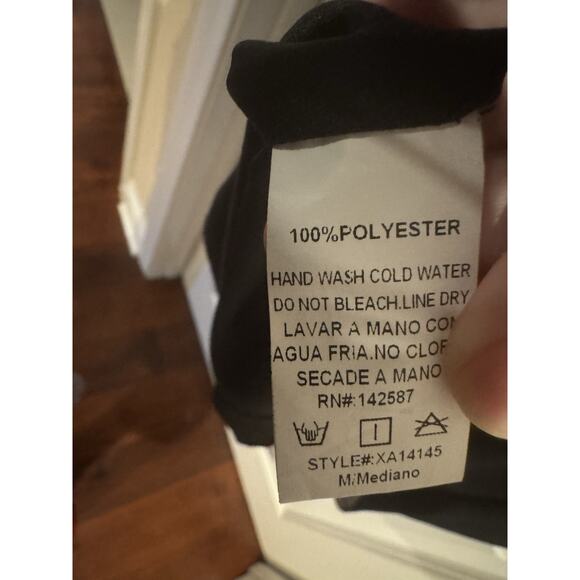 Windsor Black Cap Leave Sequin Mini Dress Size Medium - Picture 11 of 11